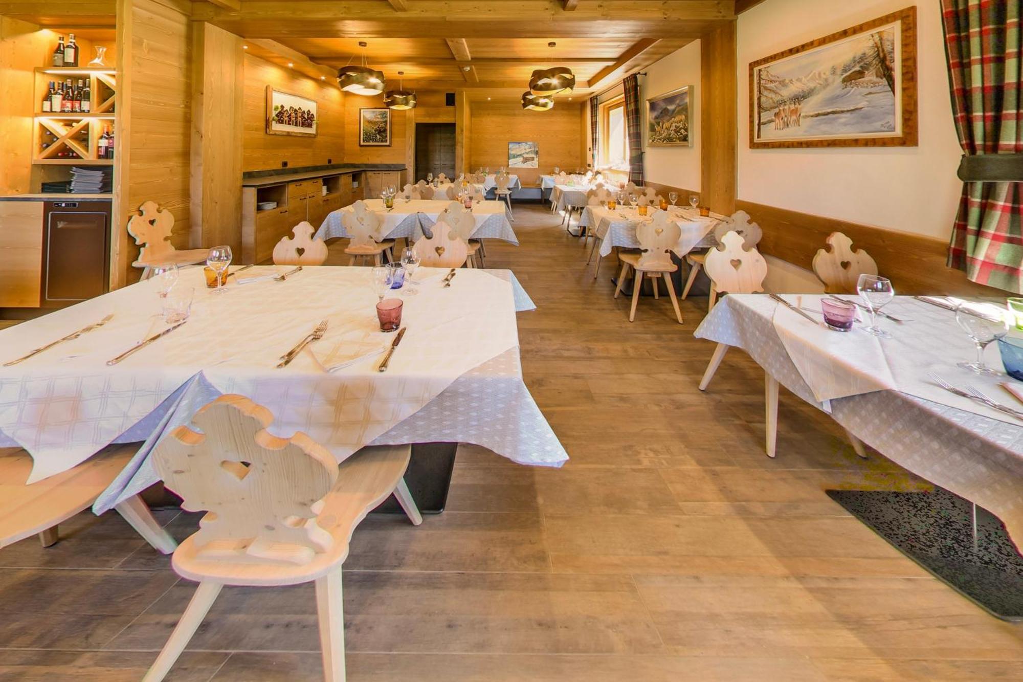 Rifugio Flora Alpina Otel Passo San Pellegrino Dış mekan fotoğraf