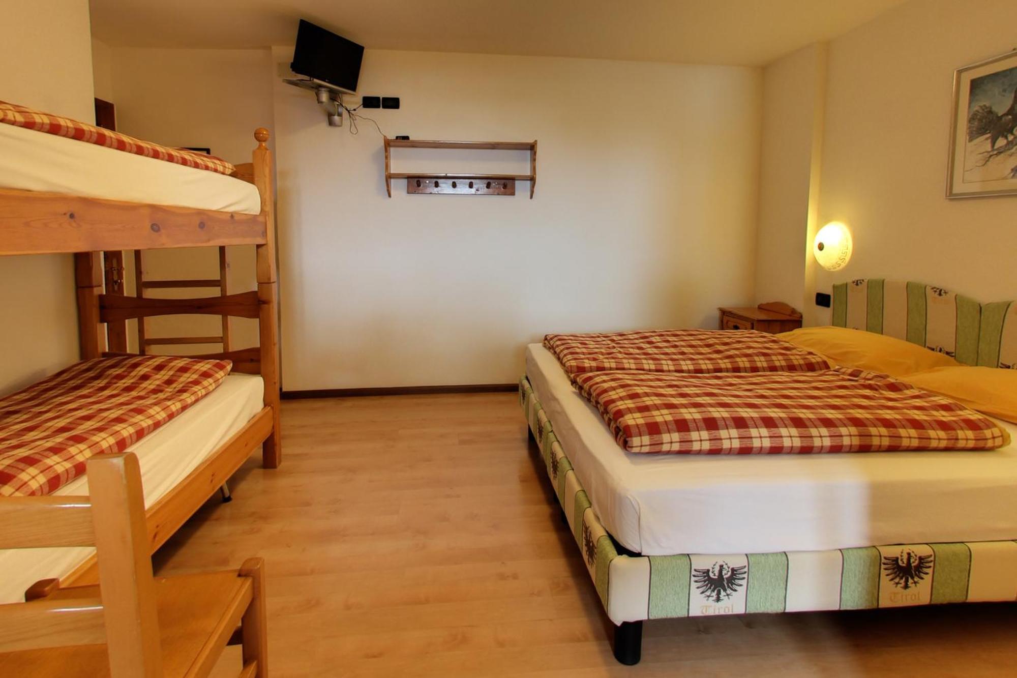 Rifugio Flora Alpina Otel Passo San Pellegrino Dış mekan fotoğraf
