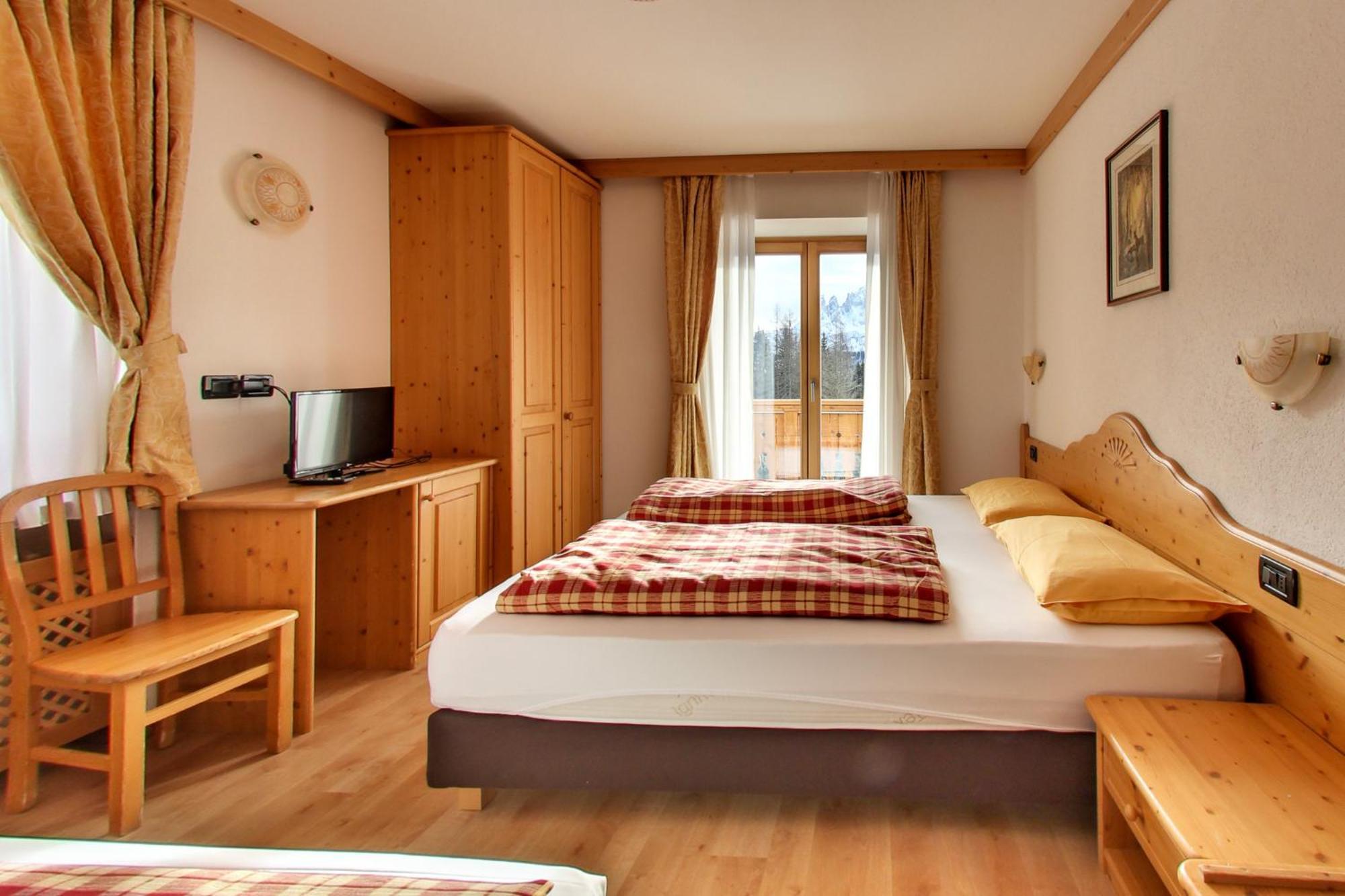 Rifugio Flora Alpina Otel Passo San Pellegrino Dış mekan fotoğraf